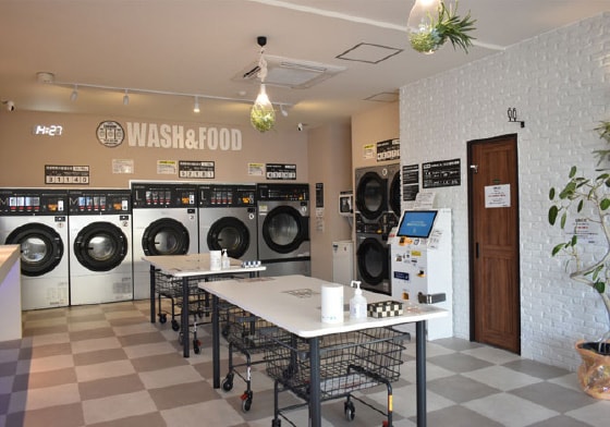 WASH&FOOD様　内観写真