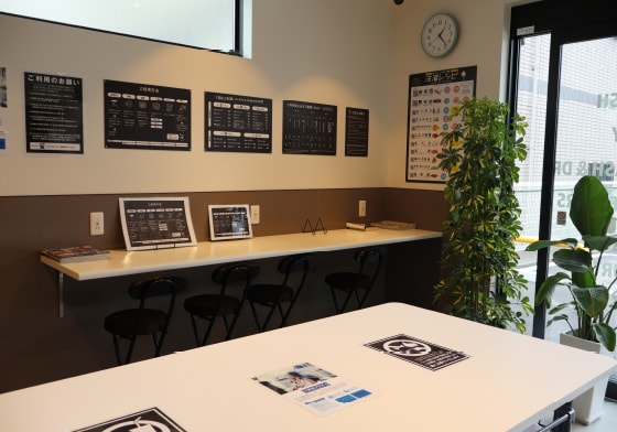 issen COIN LAUNDRY様 内観写真